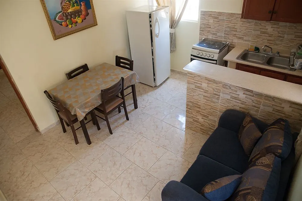 Tropical Island Apartahotel La Viva 3*,  Dominikai Köztársaság